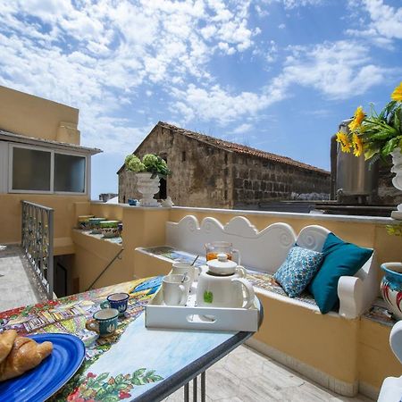 Amore Rentals - Casa Barbera B Positano Bagian luar foto
